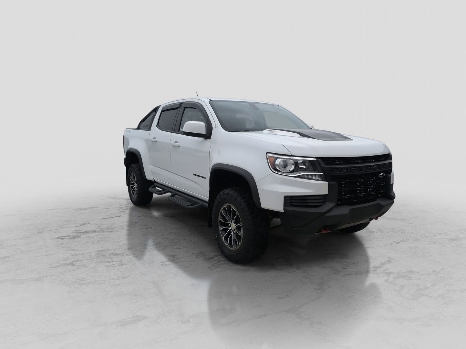 Thumbnail: 2022 Chevrolet Colorado - 10