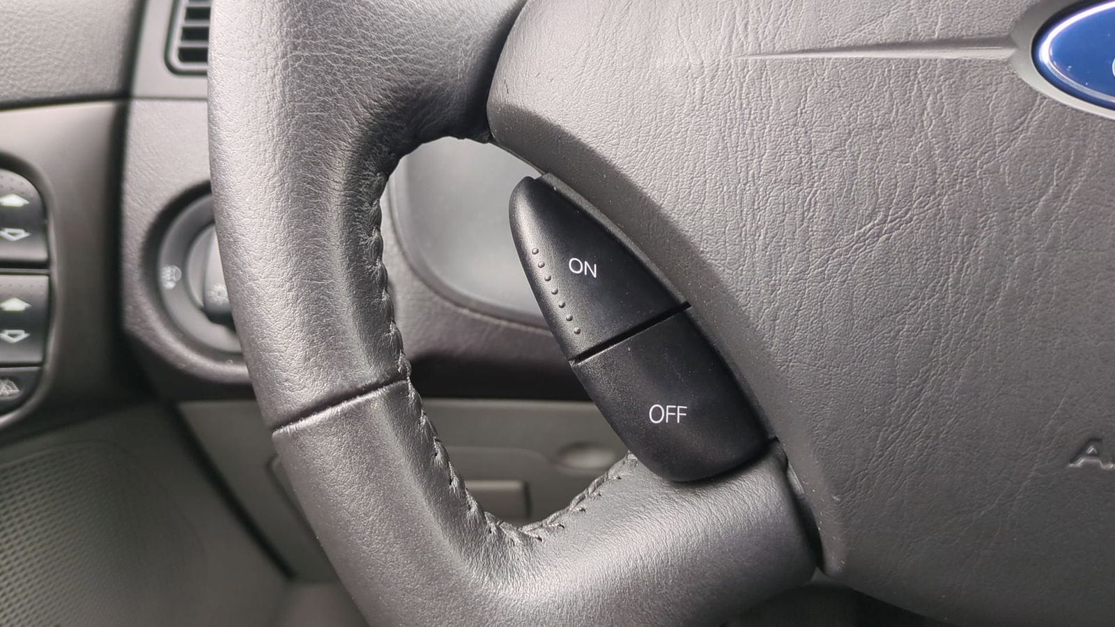 Thumbnail: 2007 Ford Focus - 22