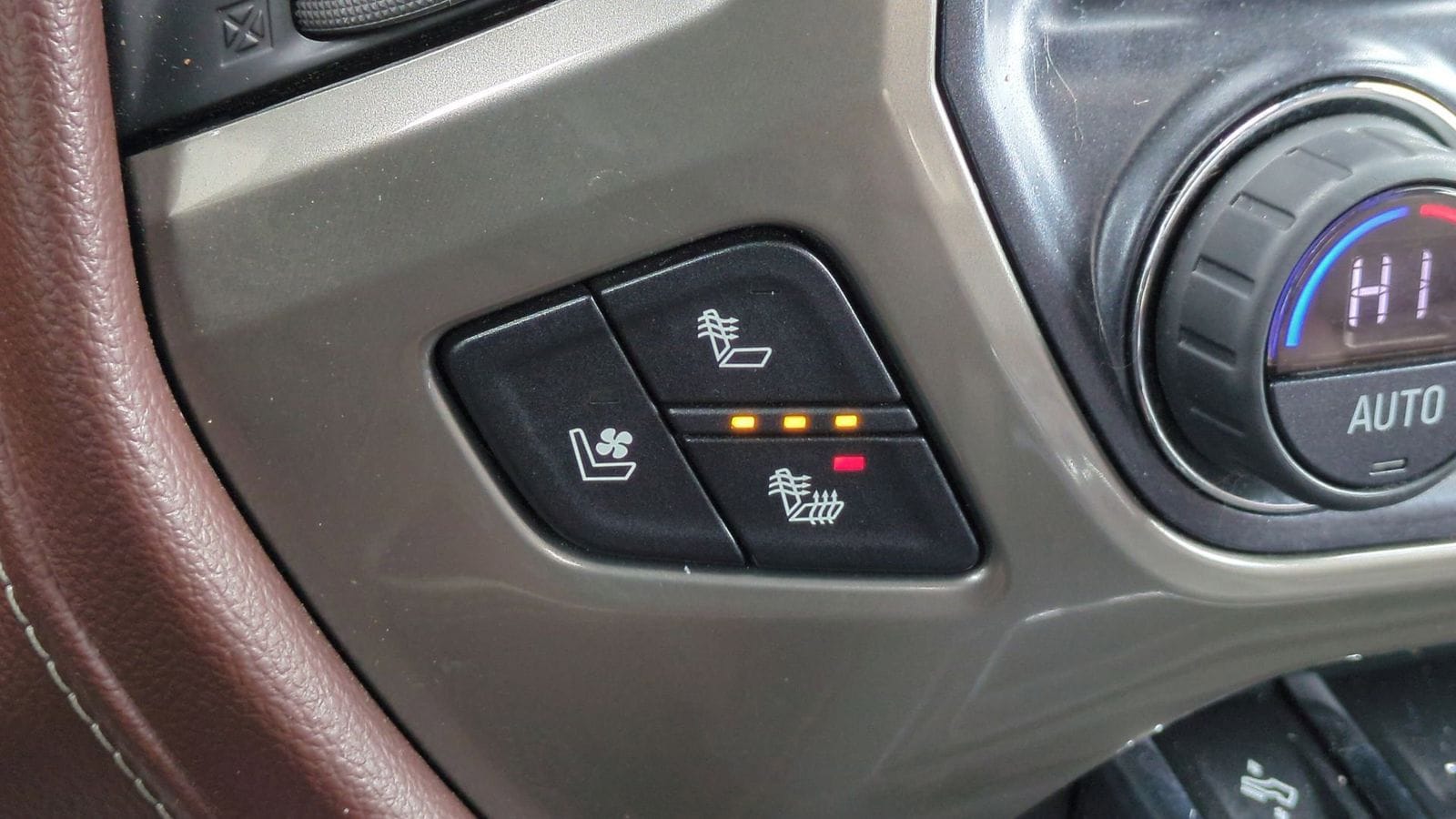 Thumbnail: 2017 Chevrolet Silverado 1500 - 39