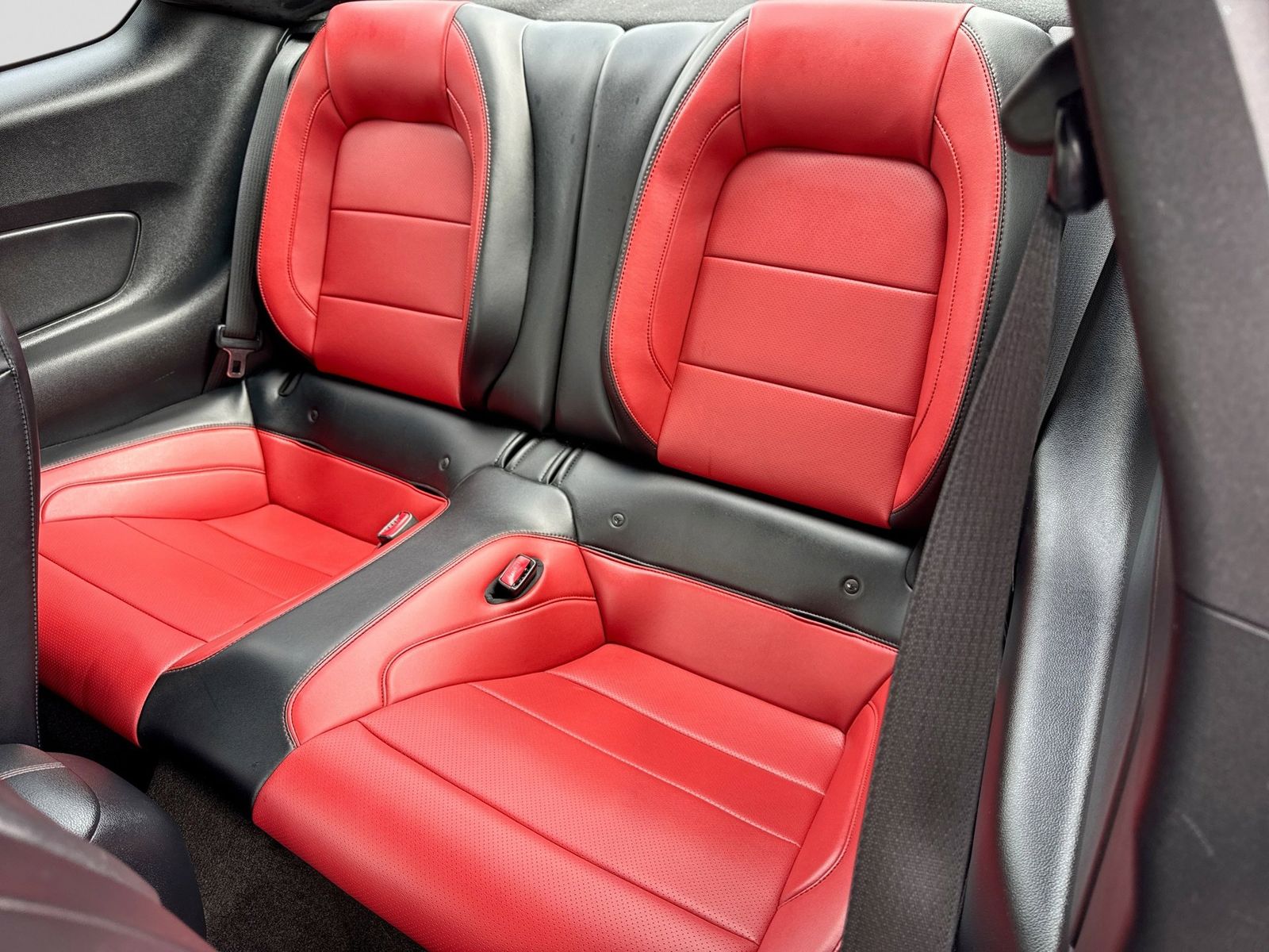 Thumbnail: 2015 Ford Mustang - 17