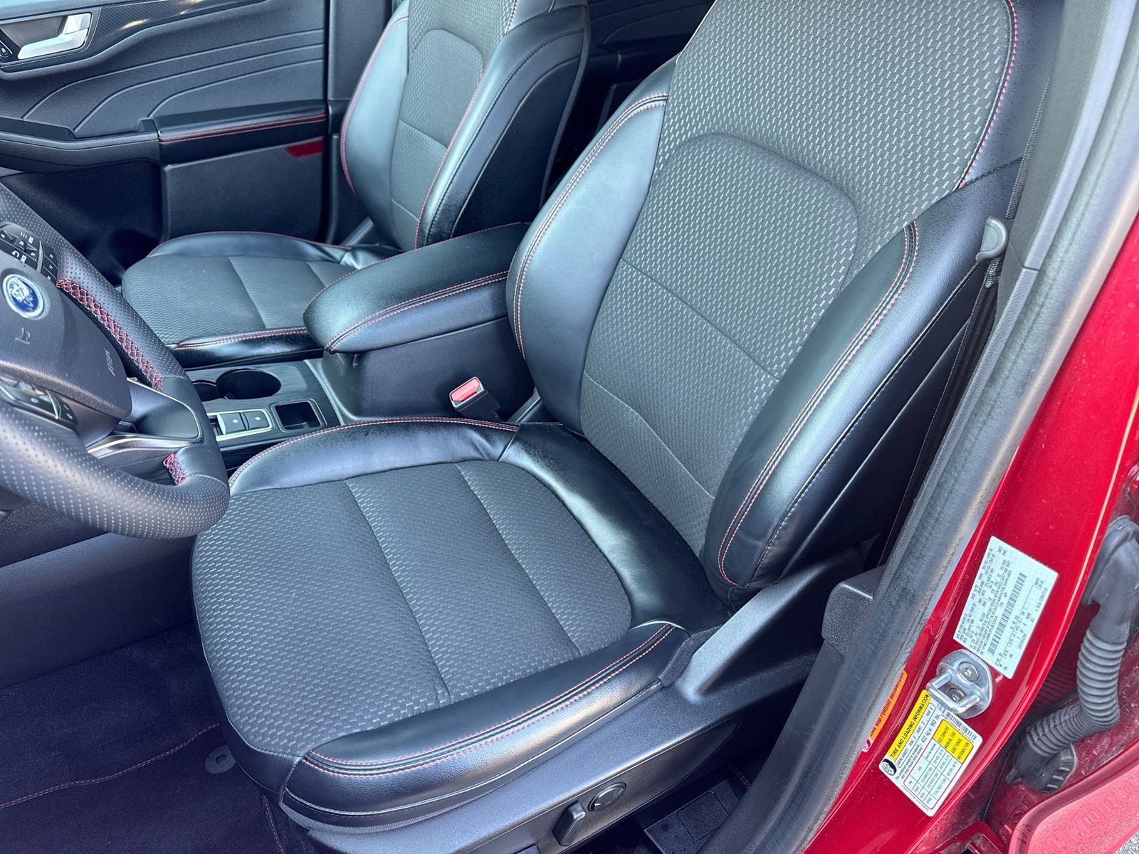 Thumbnail: 2023 Ford Escape - 15