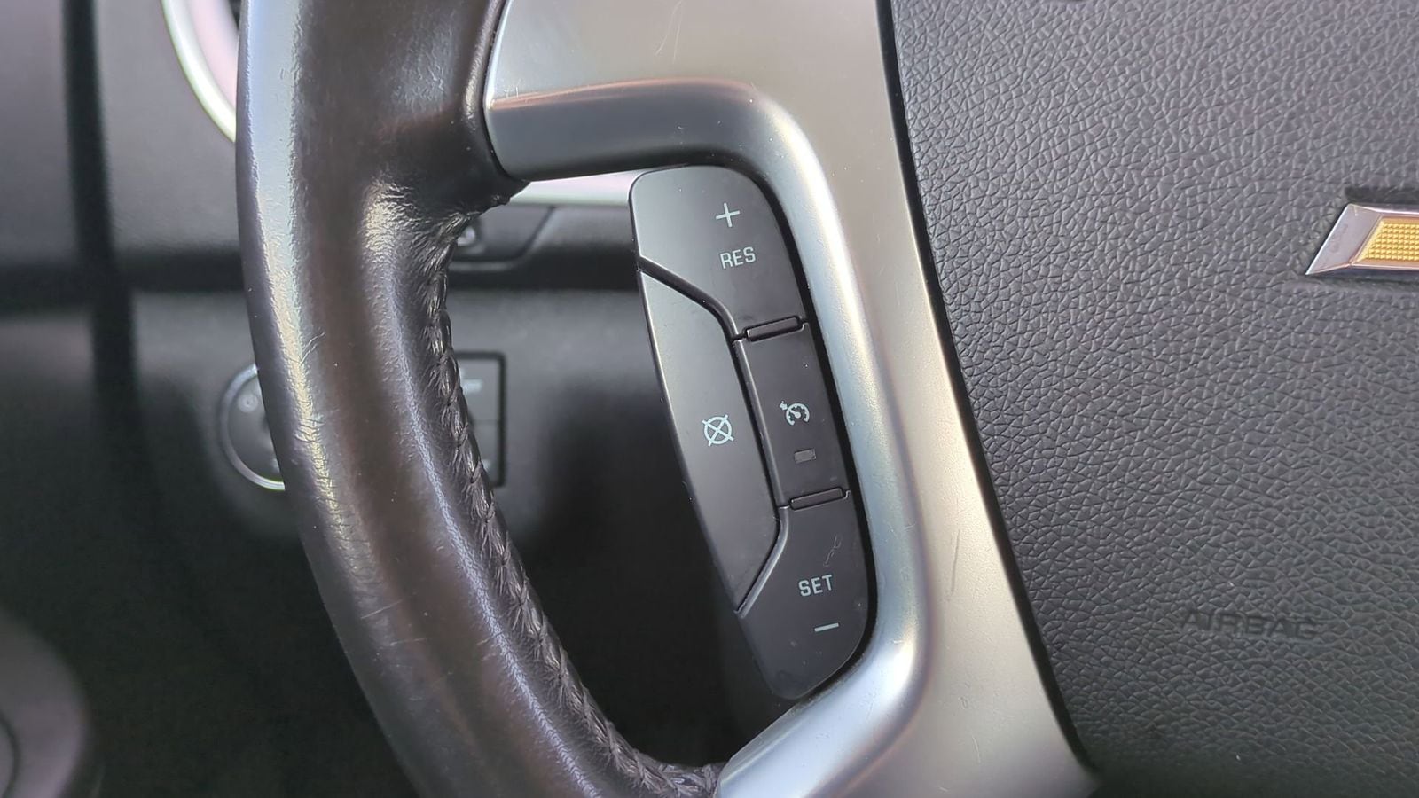 Thumbnail: 2017 Chevrolet Traverse - 25