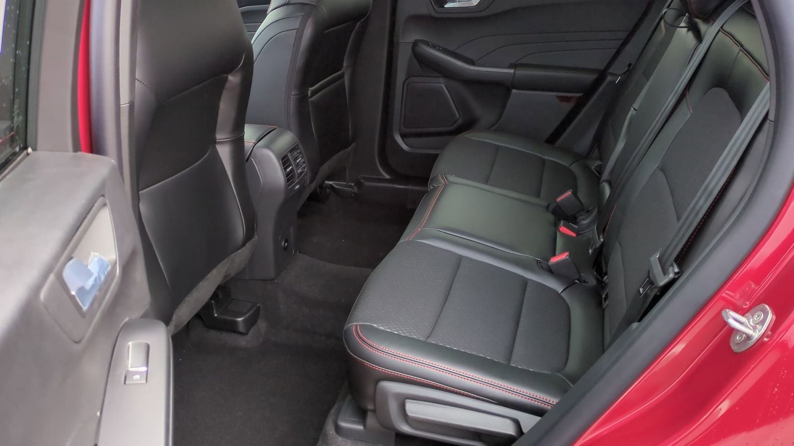 Thumbnail: 2025 Ford Escape - 18