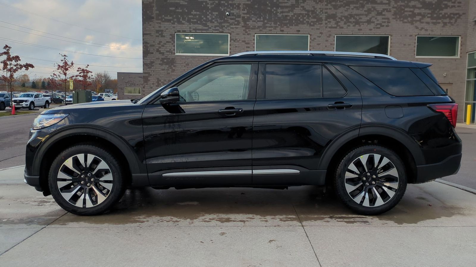 Thumbnail: 2026 Ford Explorer - 2