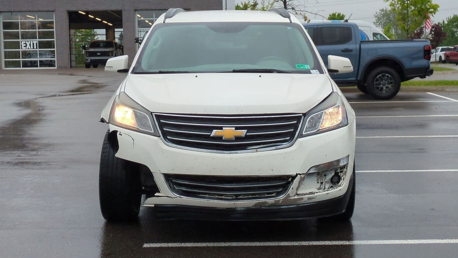 Thumbnail: 2015 Chevrolet Traverse - 9