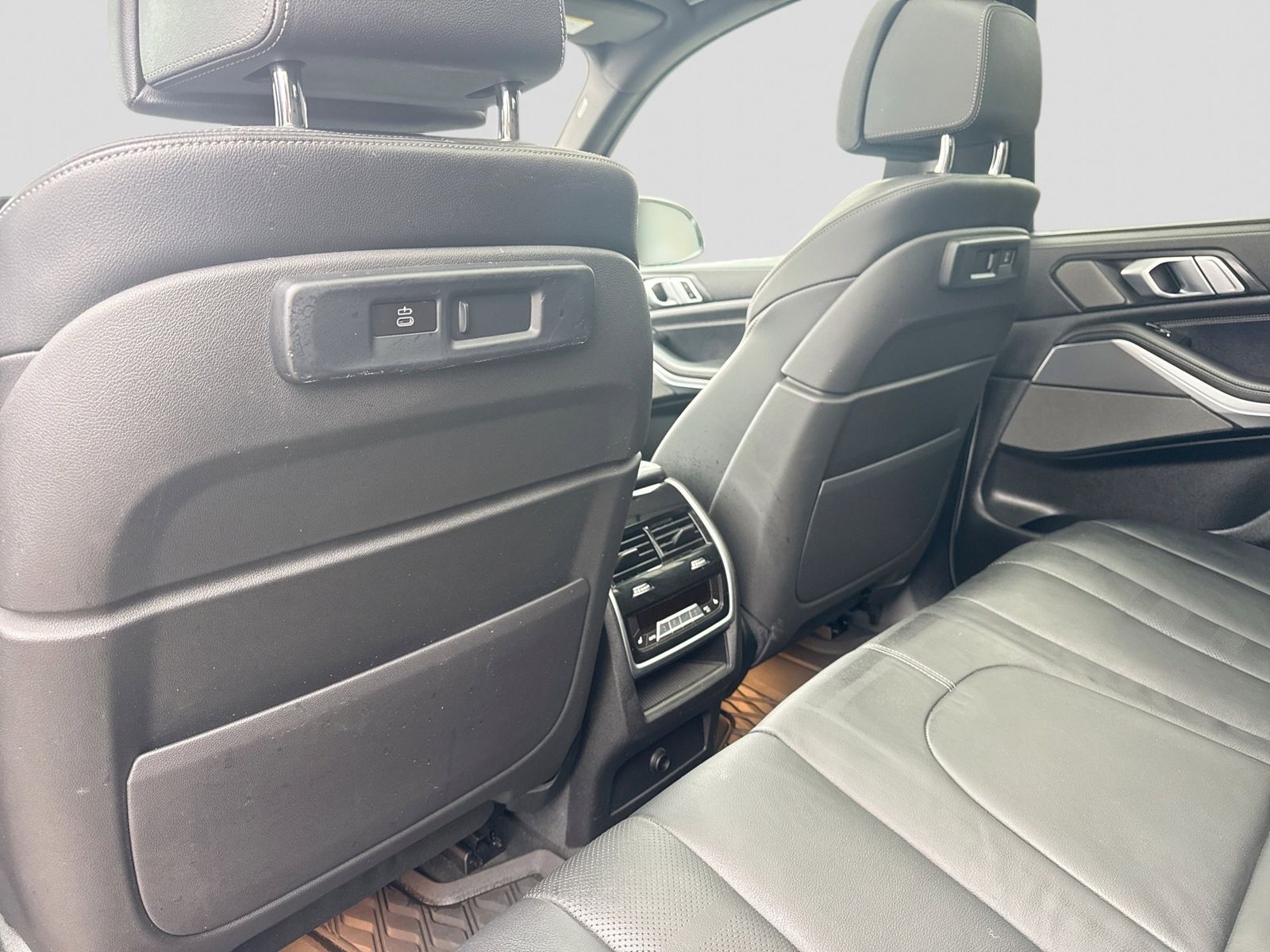 Thumbnail: 2021 BMW X5 - 18