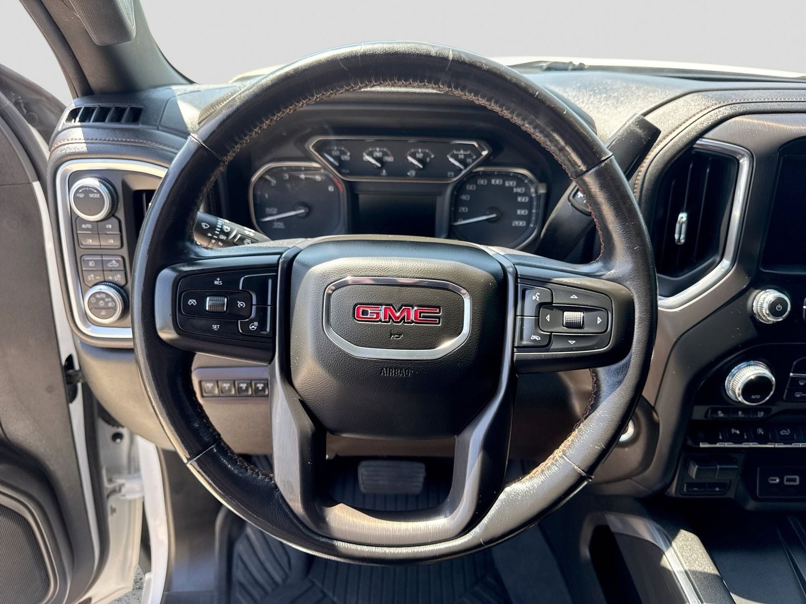 Thumbnail: 2020 GMC Sierra 1500 - 24