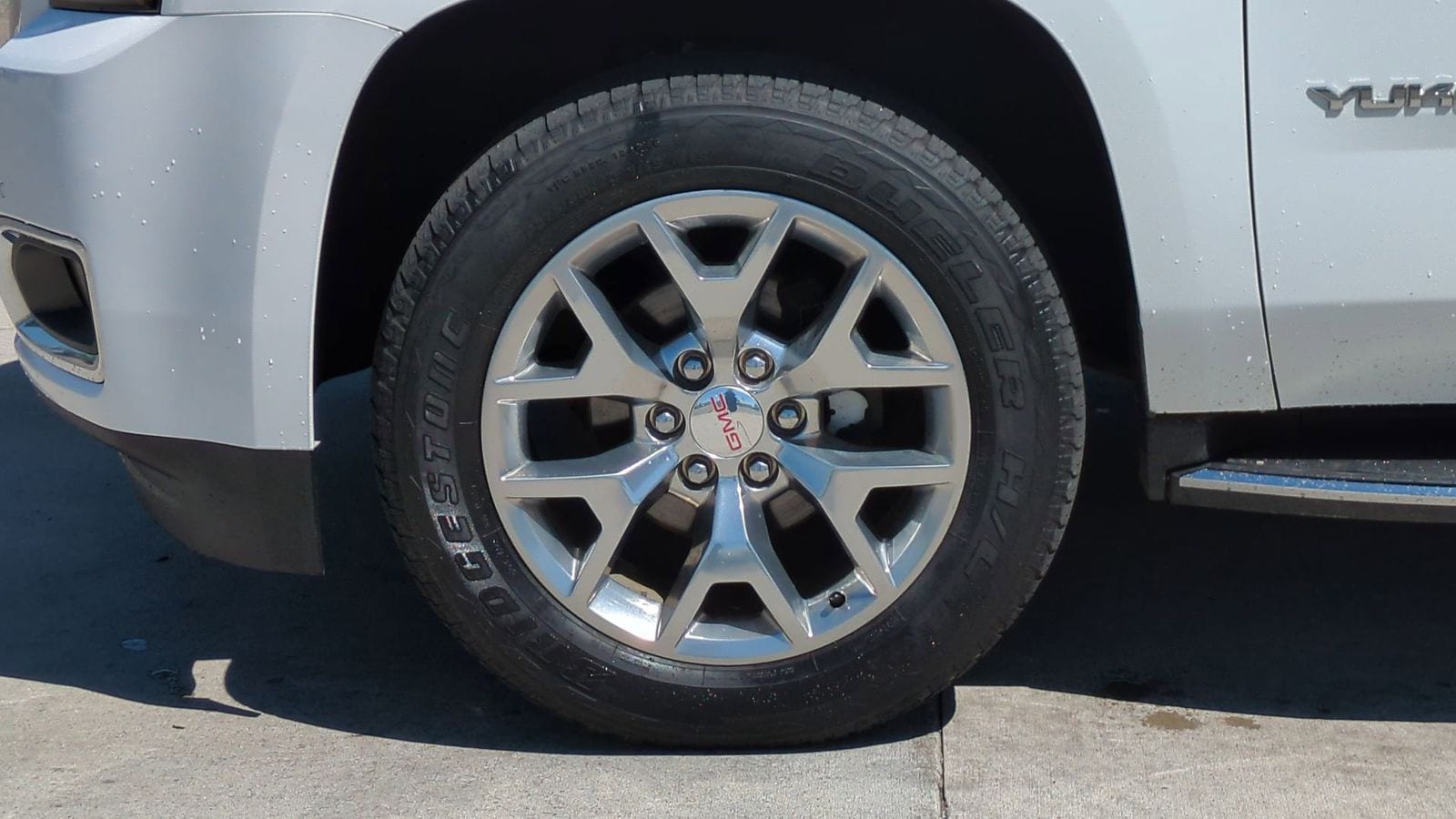 2019 GMC Yukon SLE 14