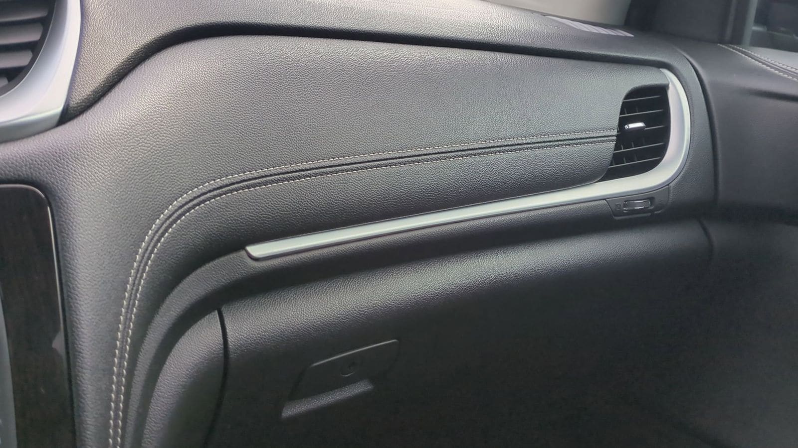 Thumbnail: 2017 Chevrolet Traverse - 30