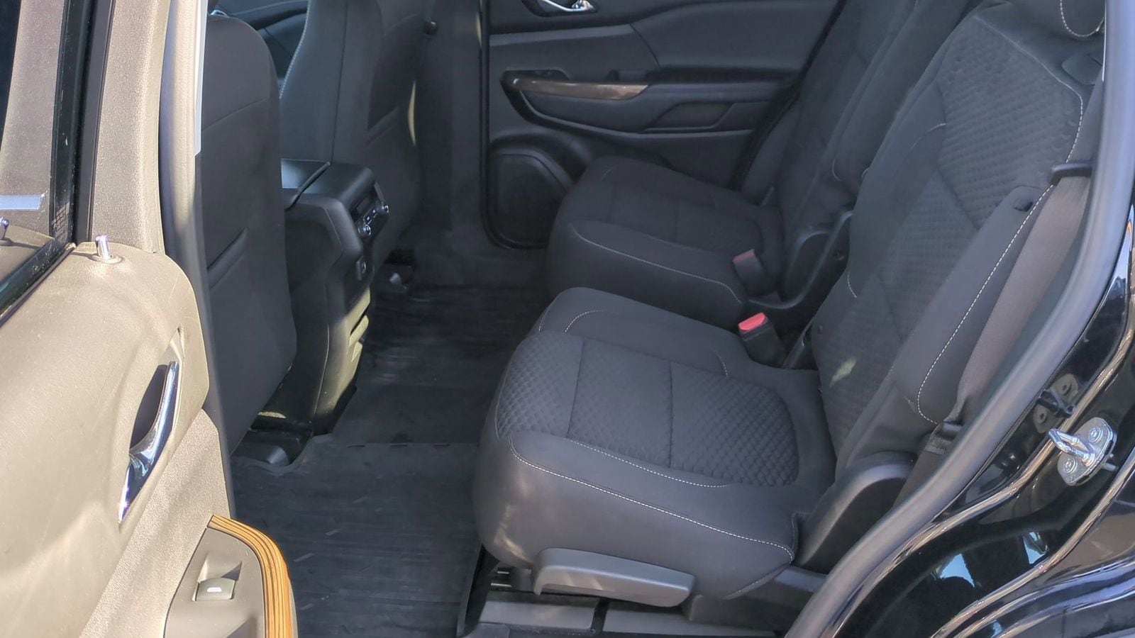 Thumbnail: 2019 GMC Acadia - 18