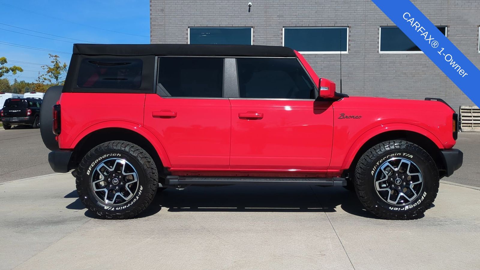 Thumbnail: 2023 Ford Bronco - 8