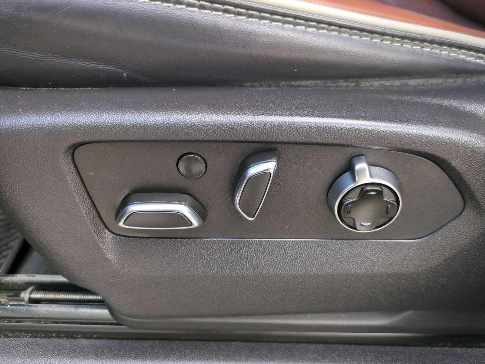 Thumbnail: 2024 GMC Sierra 2500 - 20