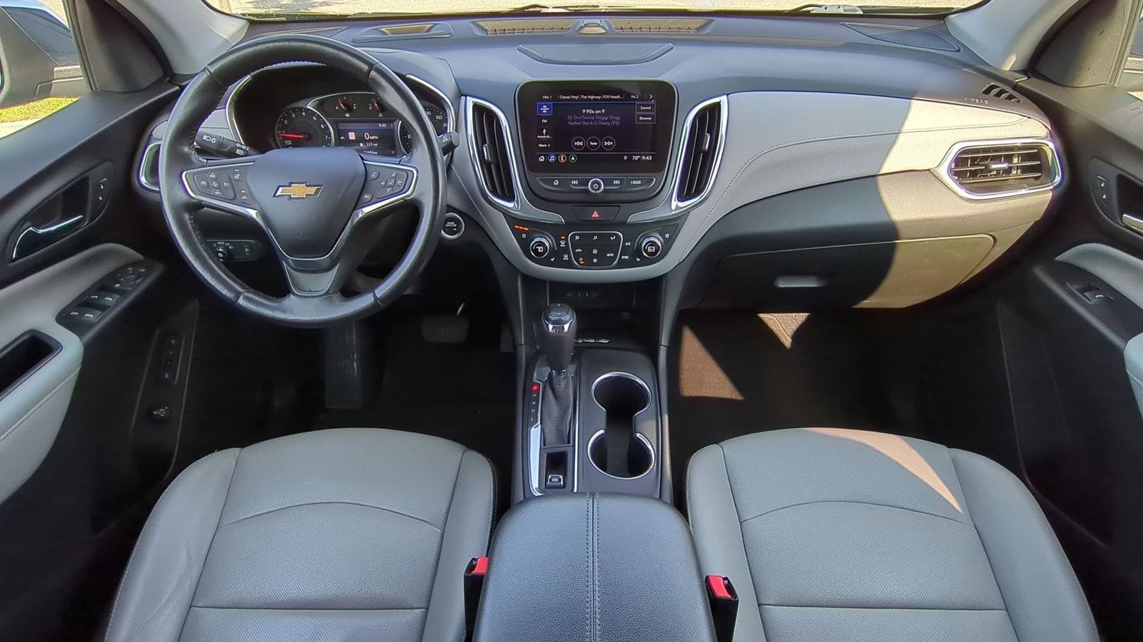 Thumbnail: 2020 Chevrolet Equinox - 15