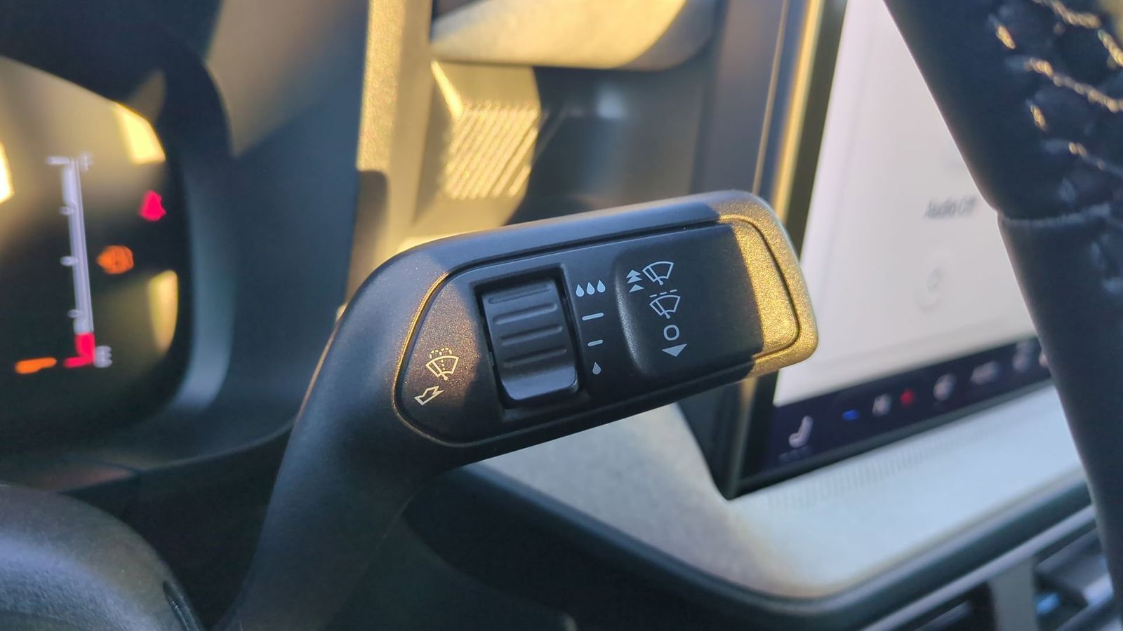 Thumbnail: 2025 Ford Maverick - 23