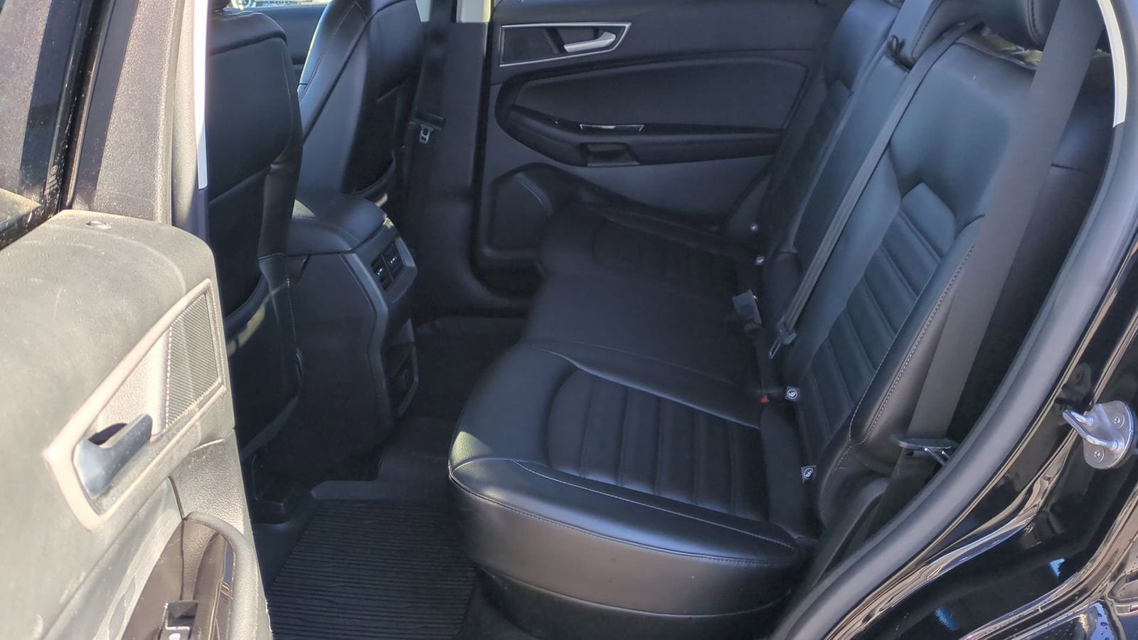 Thumbnail: 2020 Ford Edge - 9