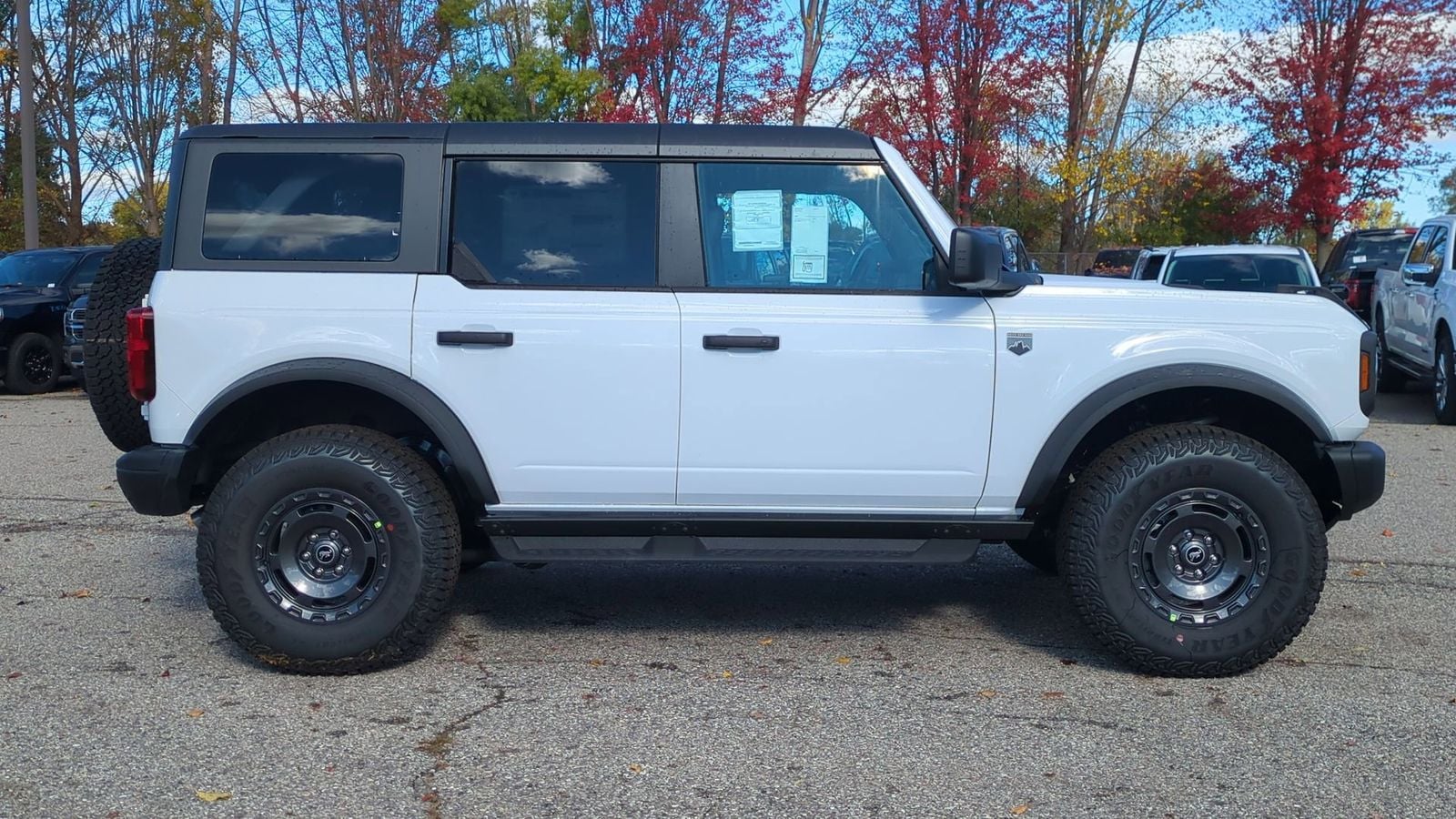 Thumbnail: 2025 Ford Bronco - 7