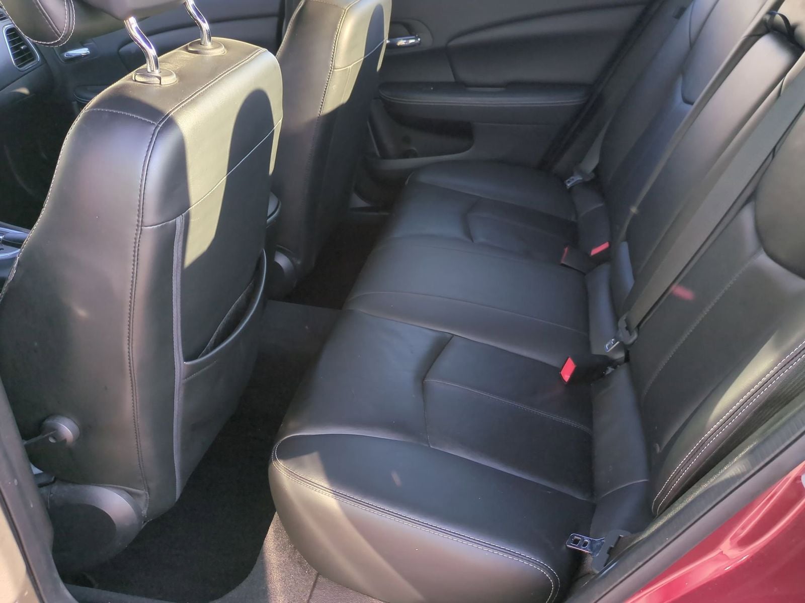 Thumbnail: 2013 Chrysler 200 - 21