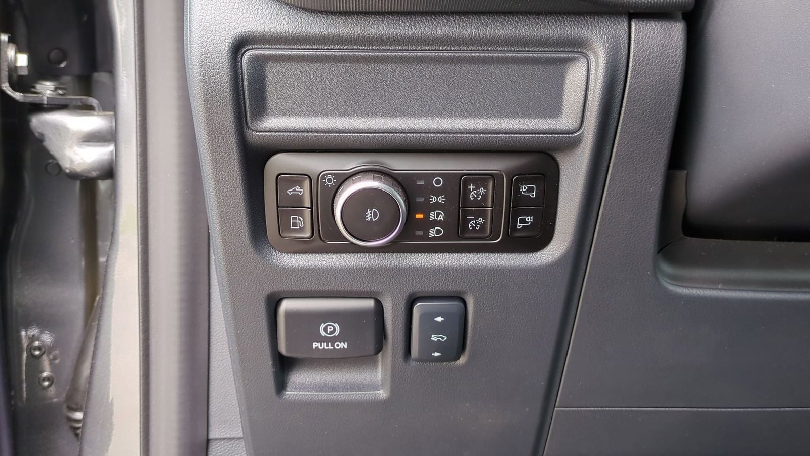 Thumbnail: 2025 Ford F-150 - 17