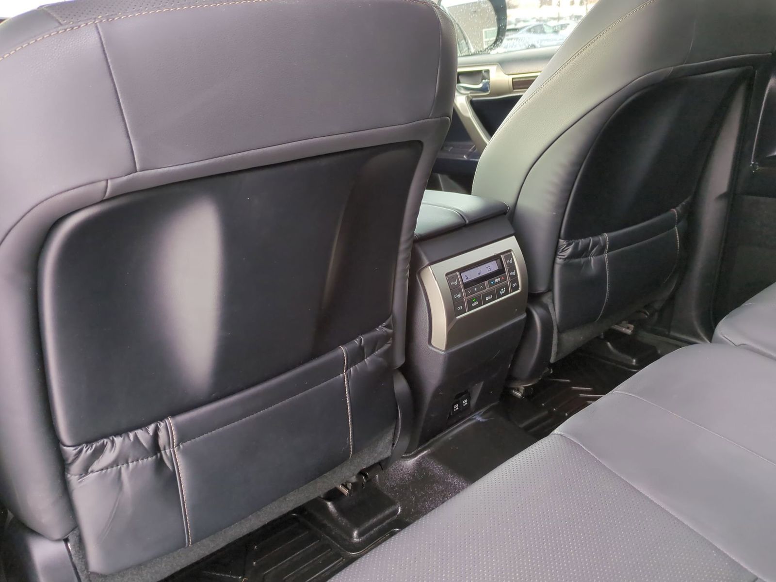 Thumbnail: 2020 Lexus GX - 22