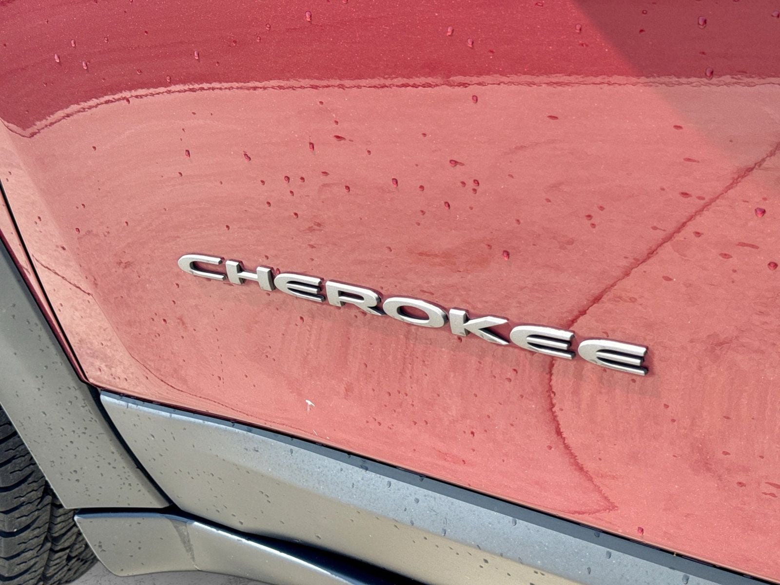 Thumbnail: 2019 Jeep Cherokee - 15