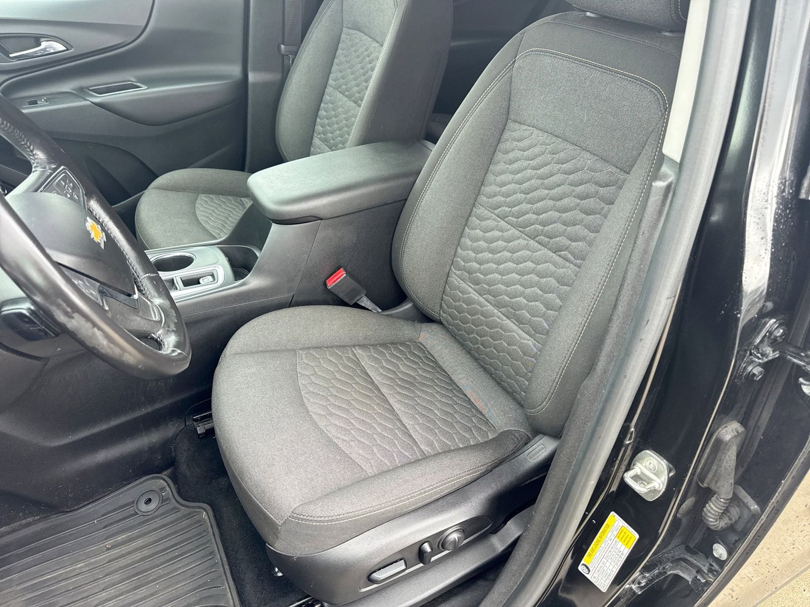 Thumbnail: 2019 Chevrolet Equinox - 19