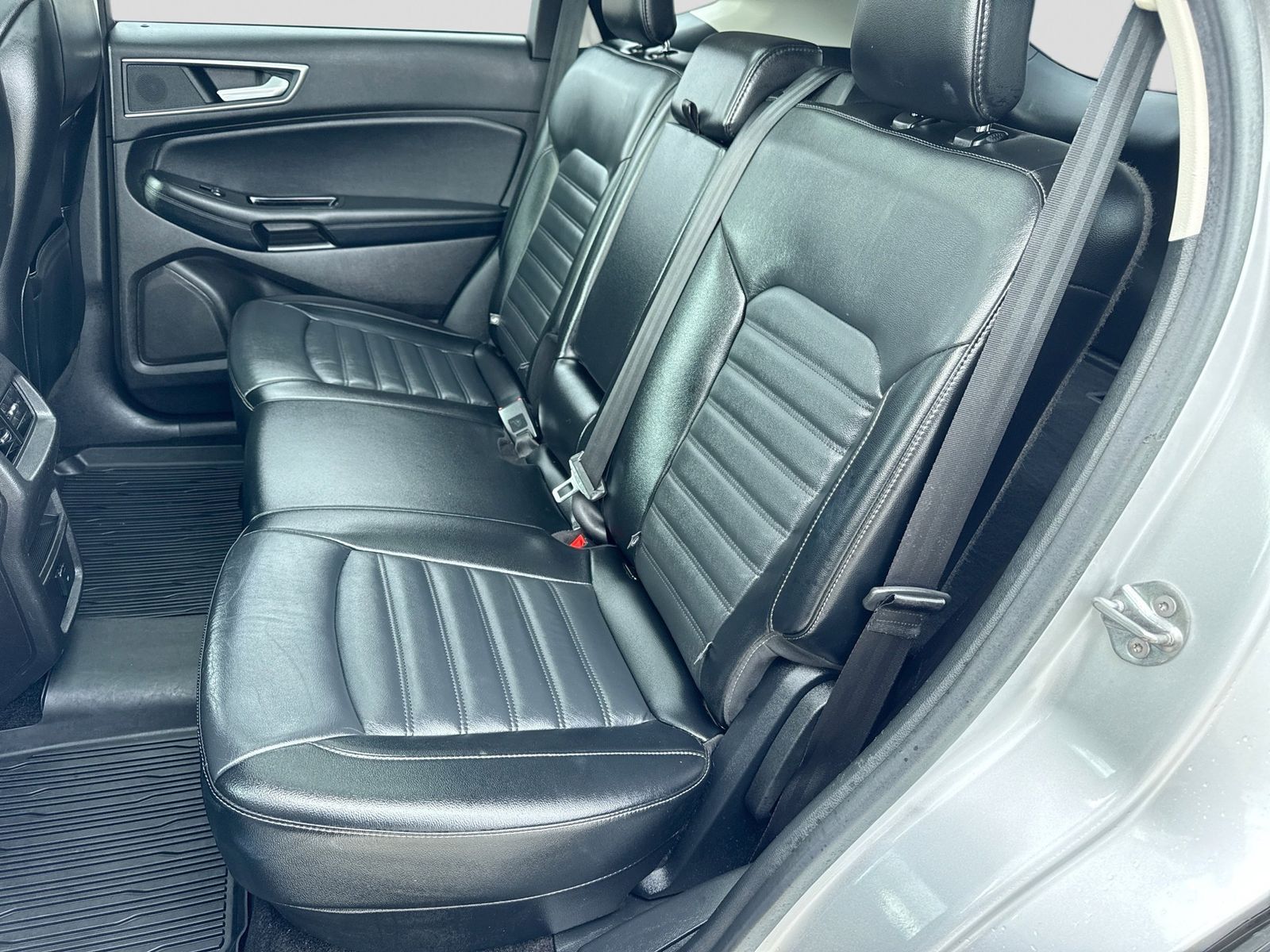 Thumbnail: 2017 Ford Edge - 20