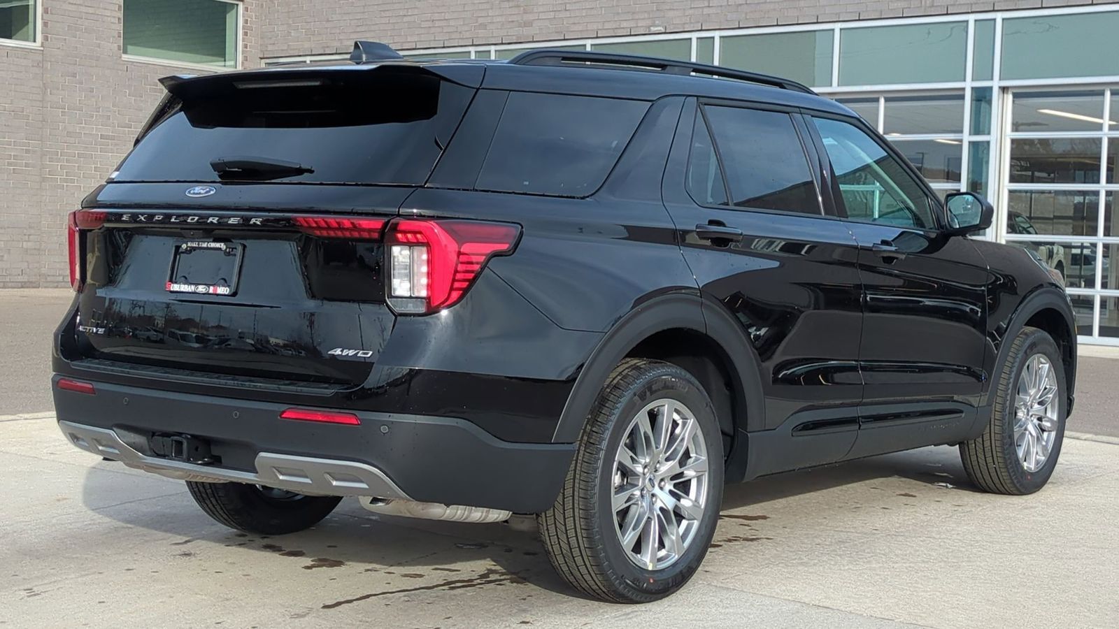 Thumbnail: 2026 Ford Explorer - 5