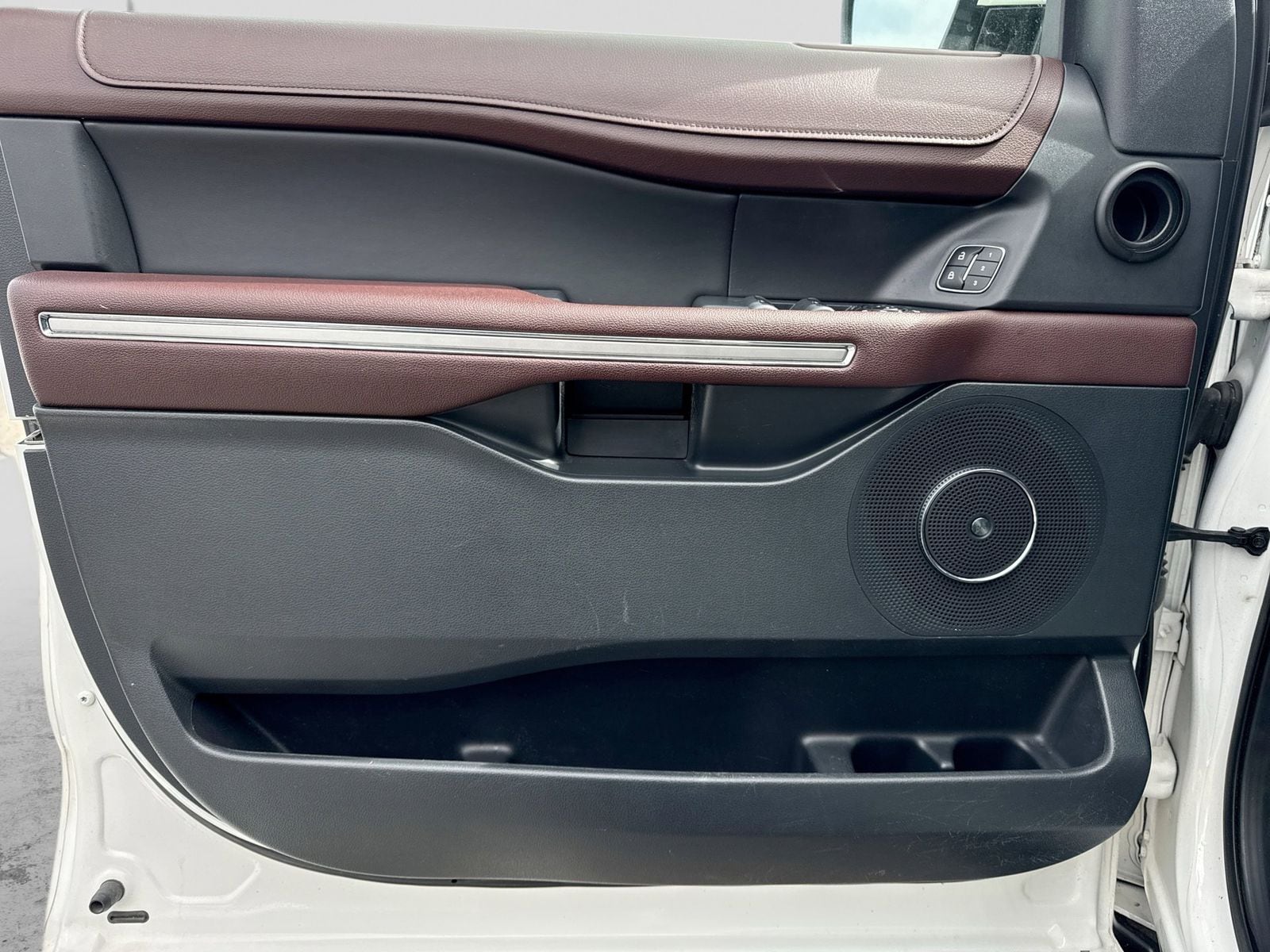 Thumbnail: 2022 Ford Expedition - 39