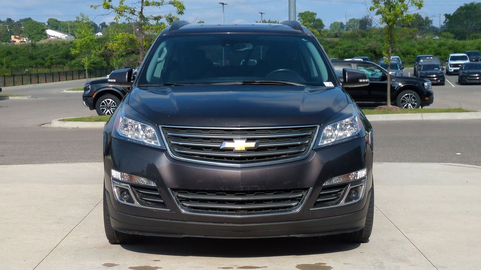 Thumbnail: 2017 Chevrolet Traverse - 10
