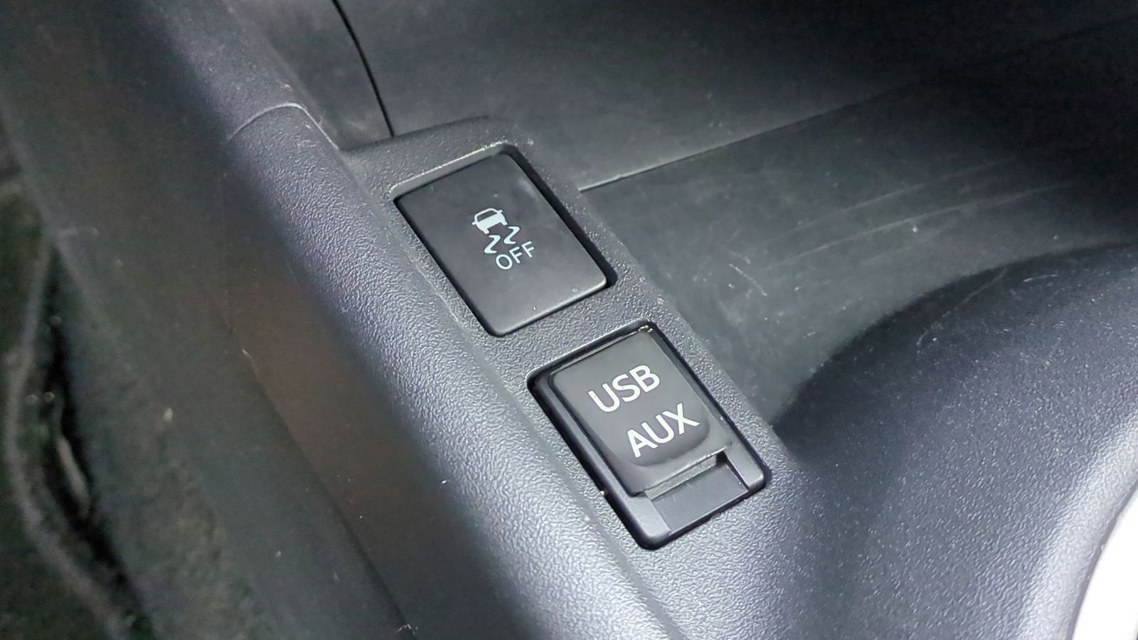 Thumbnail: 2013 Scion tC - 32