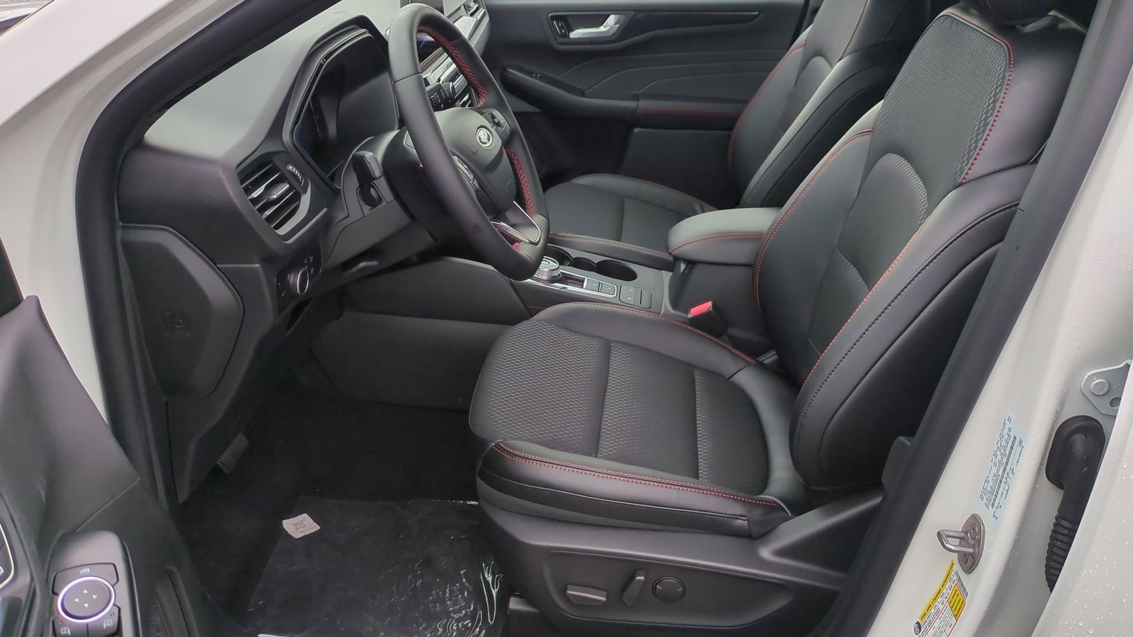 Thumbnail: 2025 Ford Escape - 15