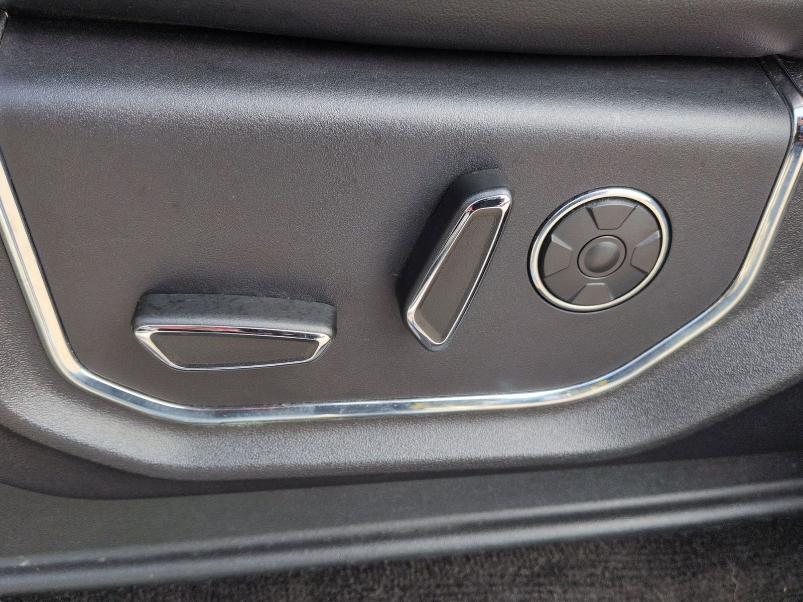 Thumbnail: 2015 Ford F-150 - 22