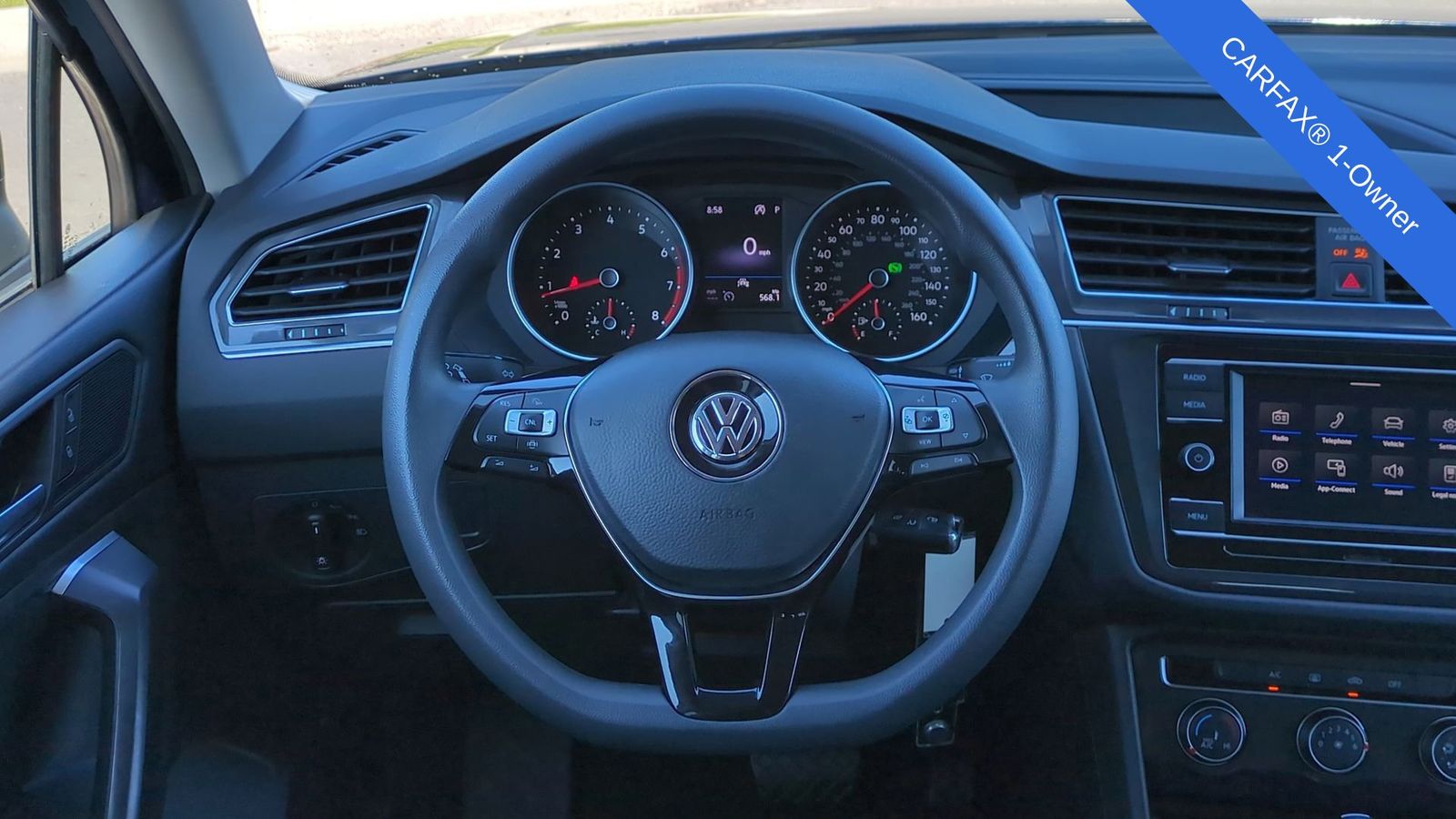 Thumbnail: 2021 Volkswagen Tiguan - 21