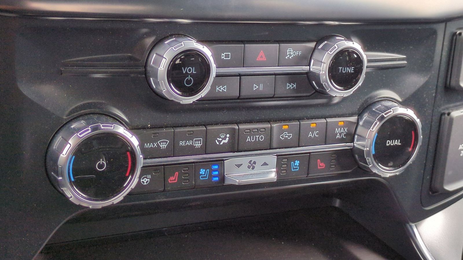 Thumbnail: 2025 Ford F-150 - 29