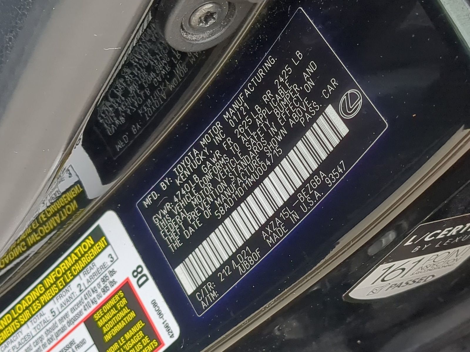 Thumbnail: 2021 Lexus ES - 41