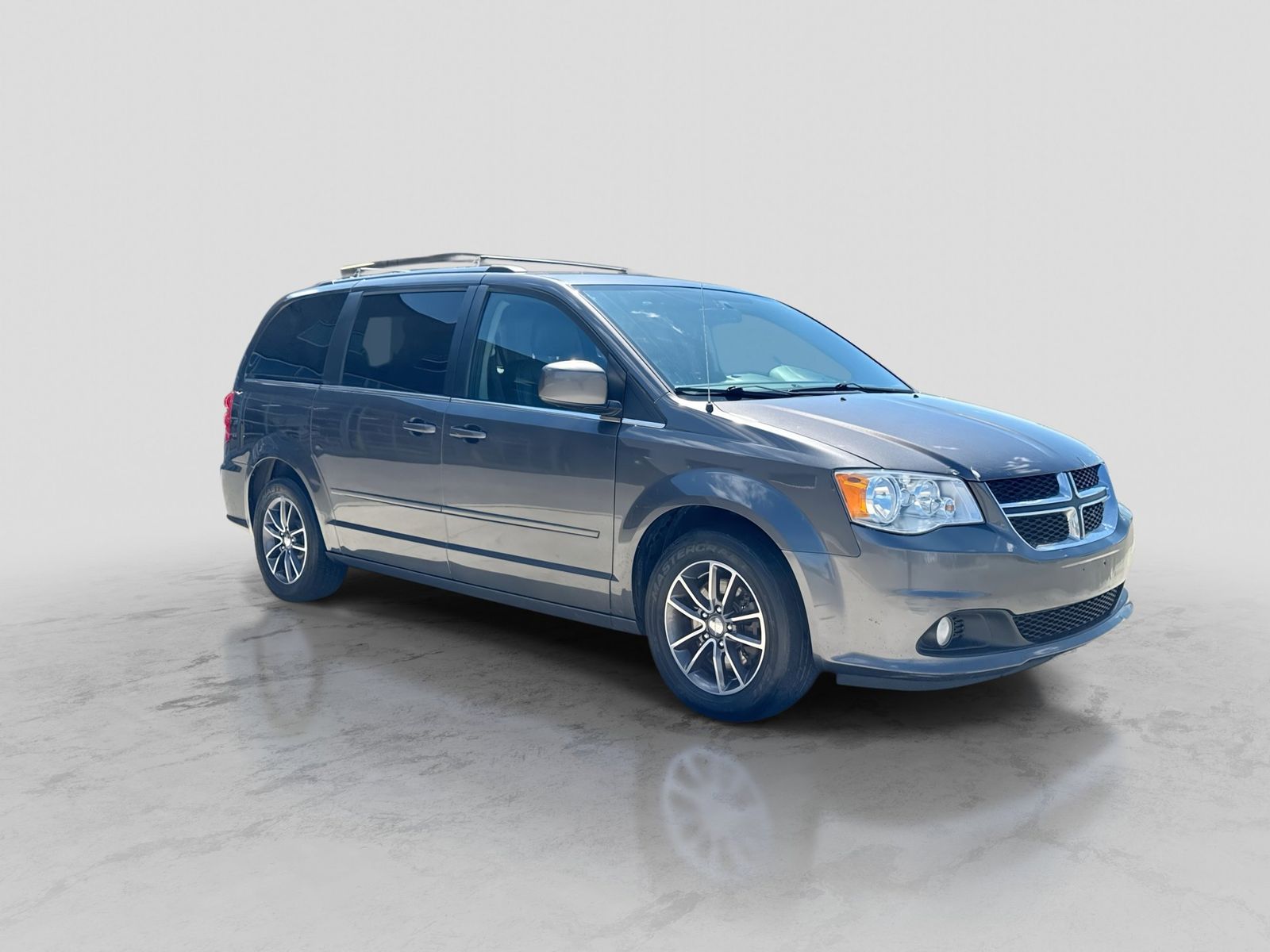 Thumbnail: 2017 Dodge Grand Caravan - 10