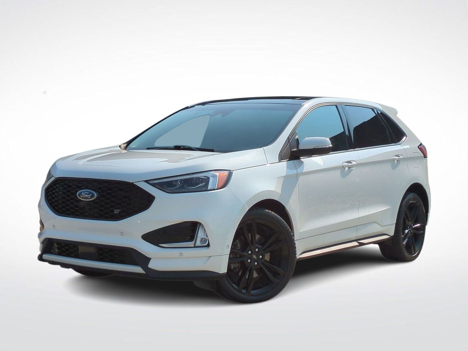 2020 Ford Edge ST Hero Image