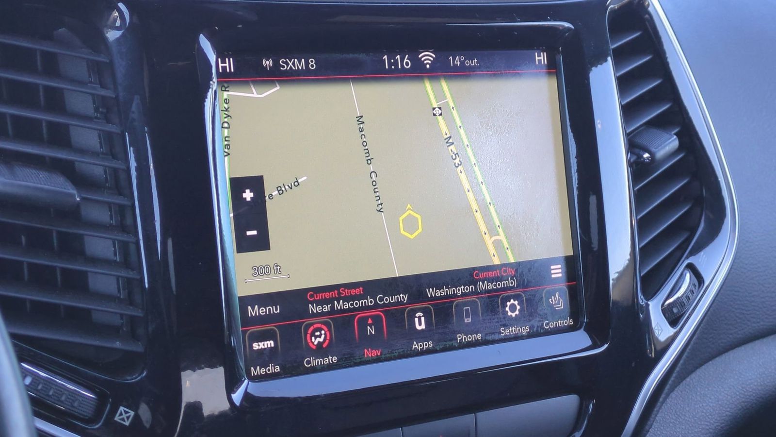 Thumbnail: 2020 Jeep Cherokee - 33