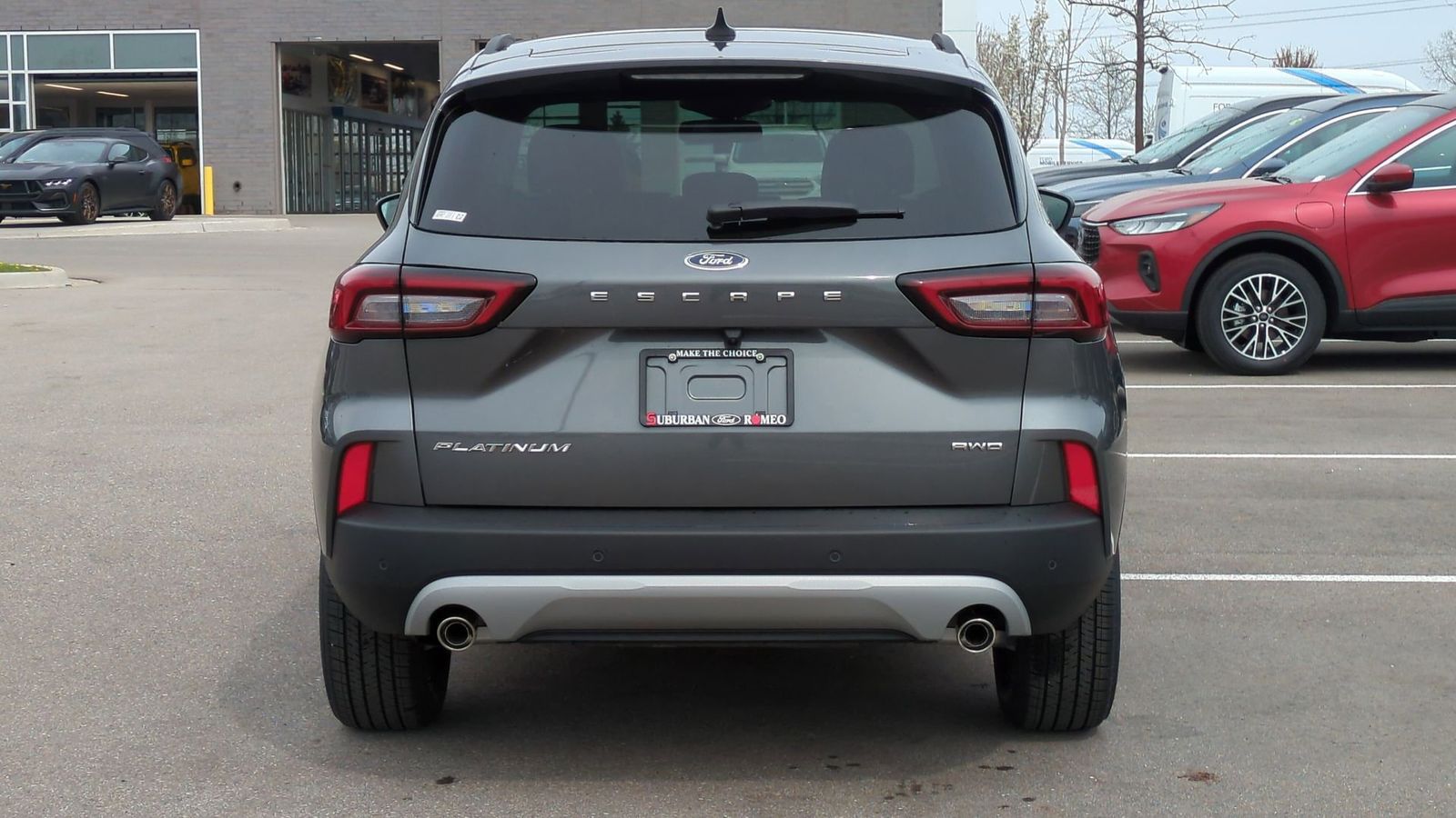 2025 Ford Escape Hybrid Platinum photo 4