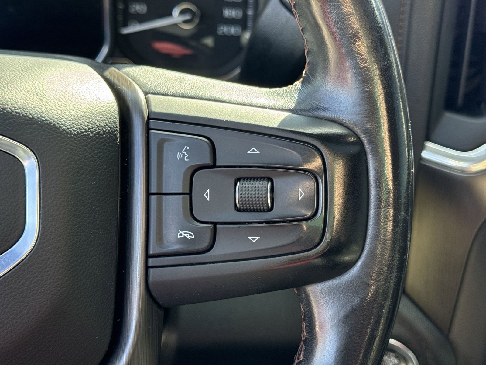 Thumbnail: 2021 GMC Sierra 2500 - 30