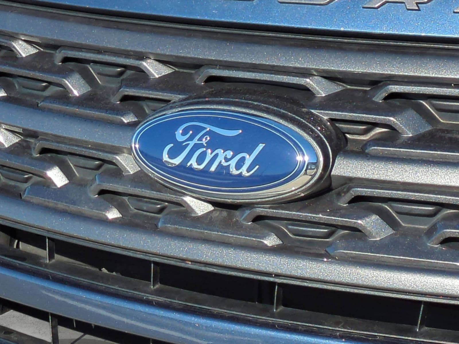 Thumbnail: 2019 Ford Explorer - 14