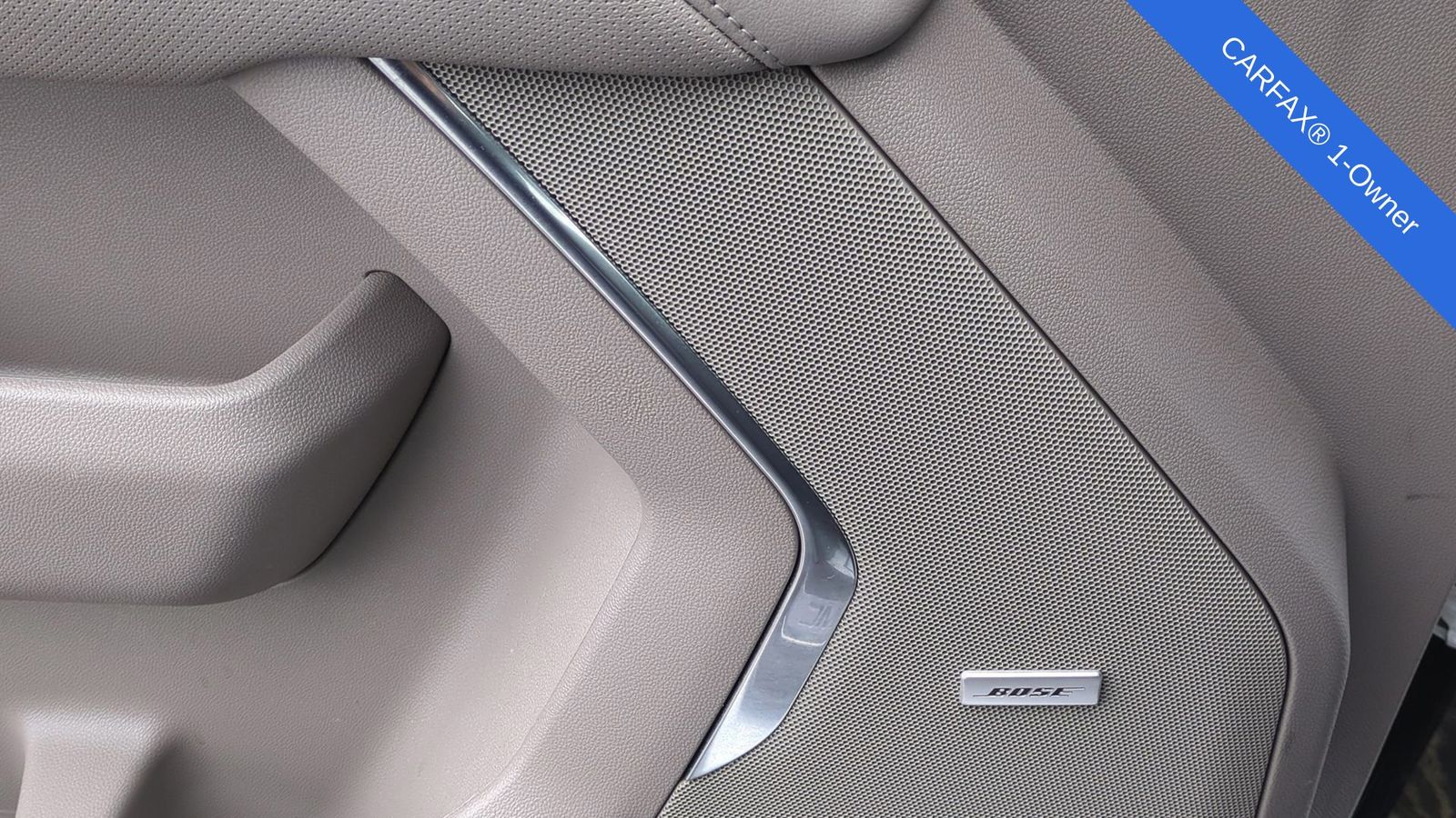 Thumbnail: 2023 GMC Yukon XL - 37