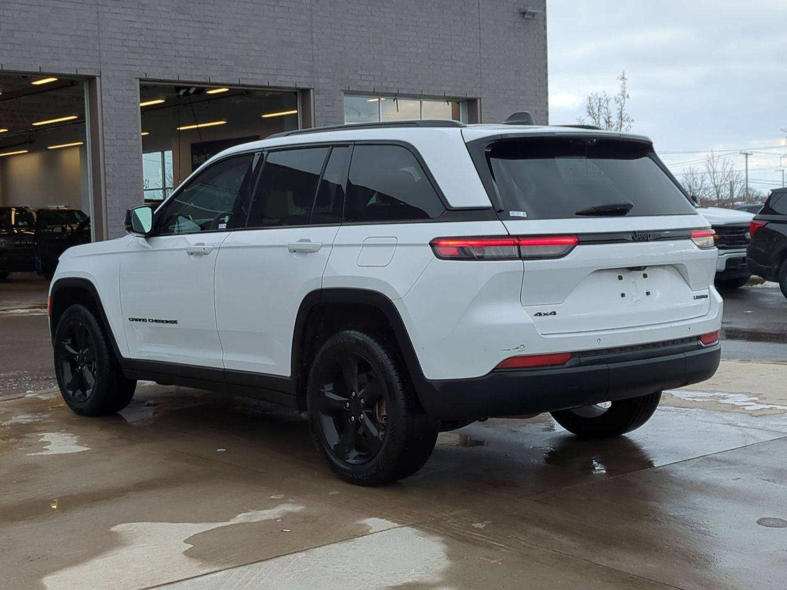 Thumbnail: 2023 Jeep Grand Cherokee - 5