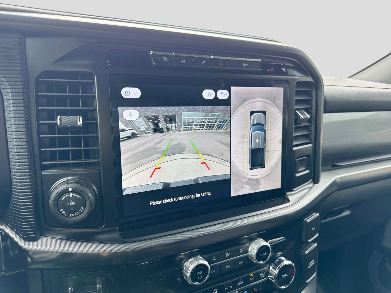 Thumbnail: 2024 Ford F-150 - 32