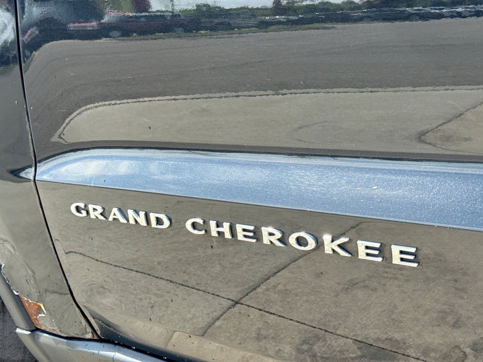 Thumbnail: 2012 Jeep Grand Cherokee - 14