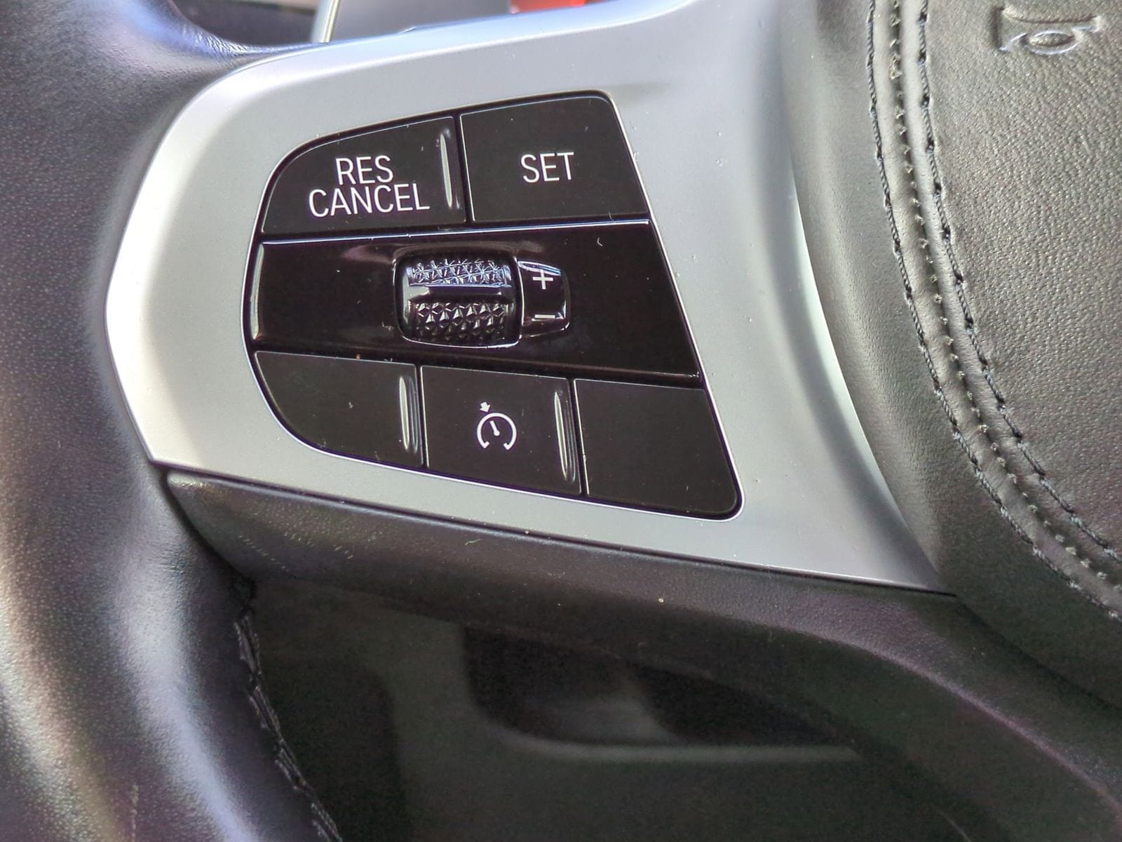 Thumbnail: 2021 BMW X3 - 31