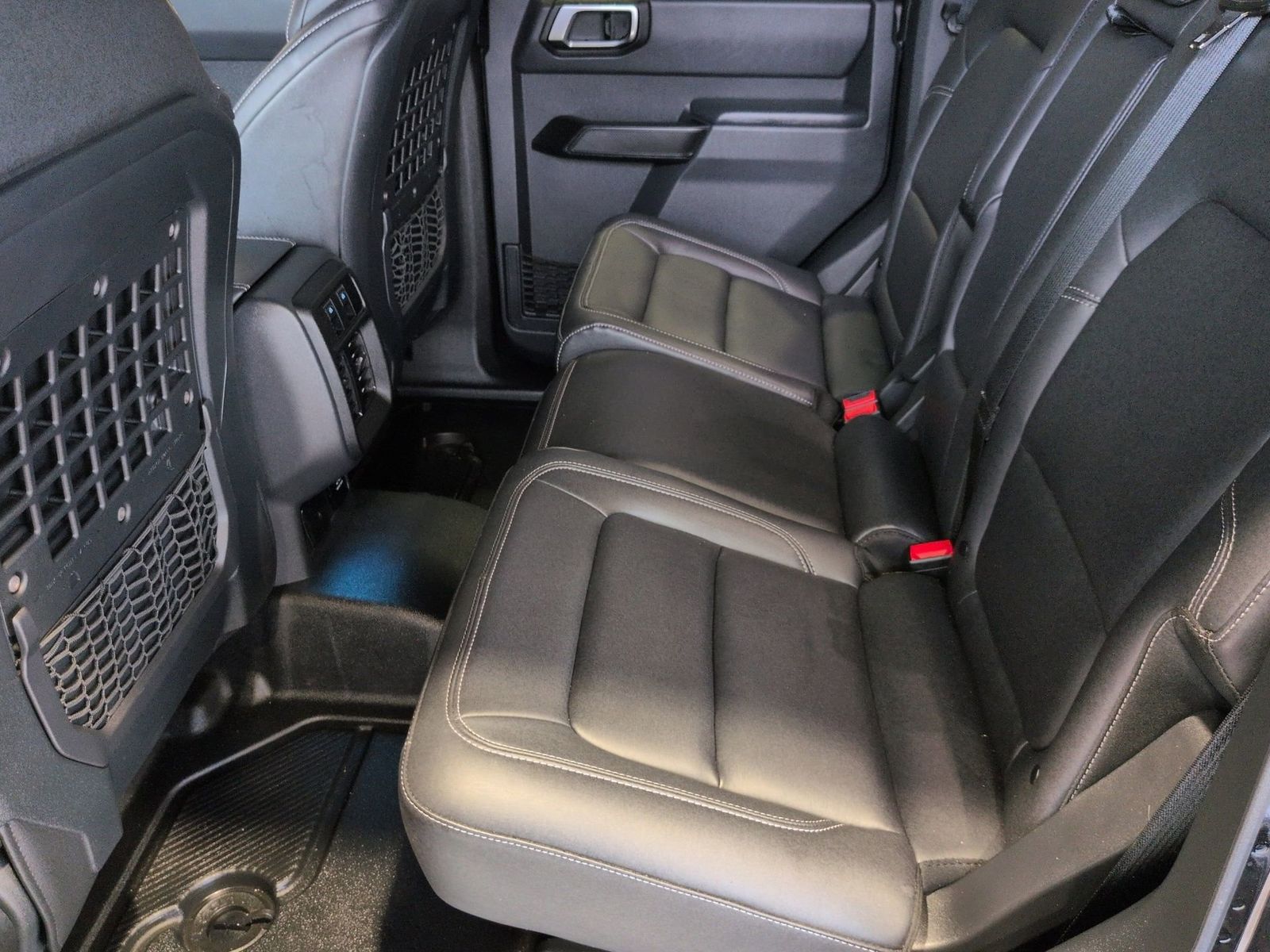 Thumbnail: 2025 Ford Bronco - 24