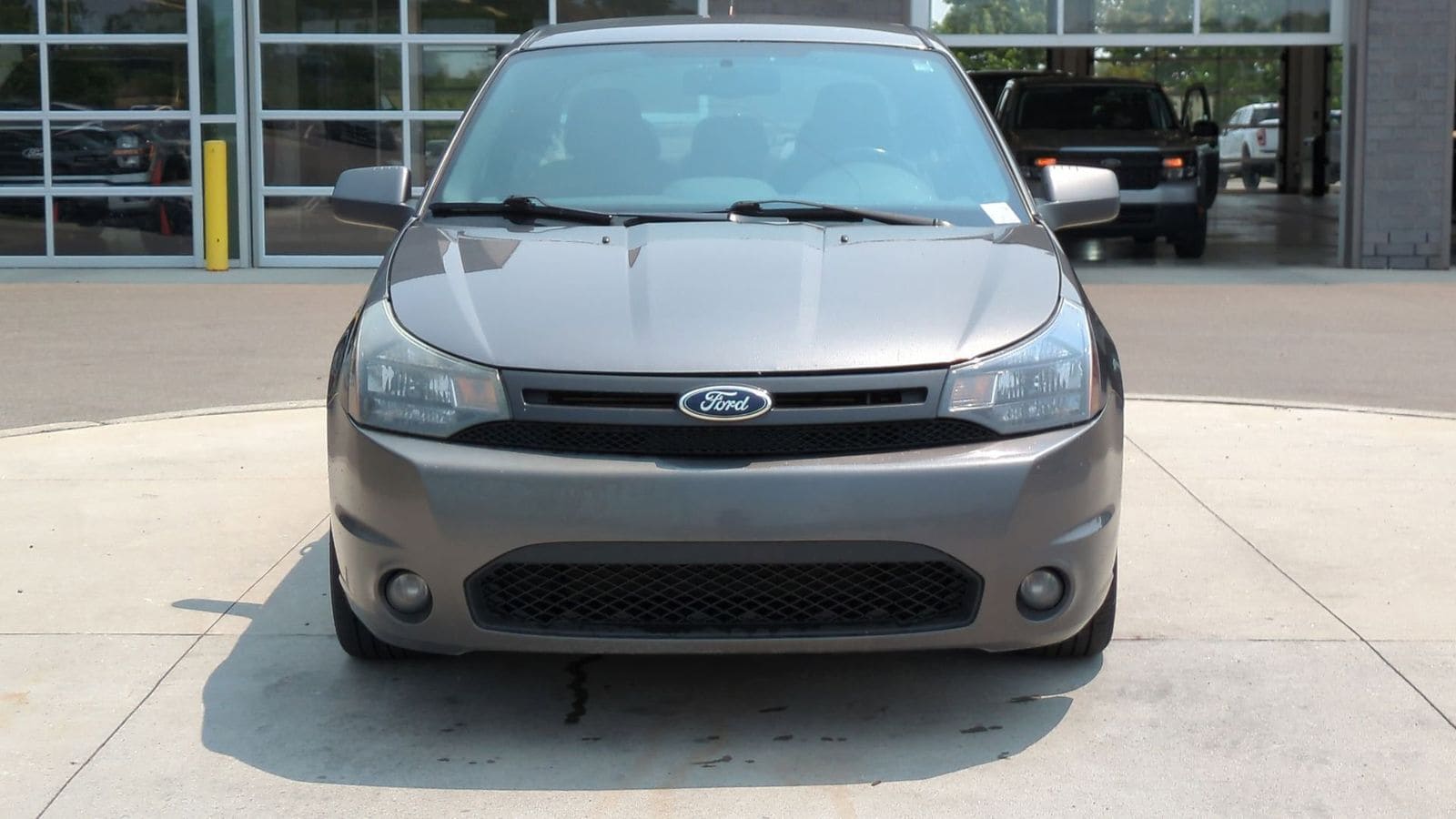 Thumbnail: 2010 Ford Focus - 9
