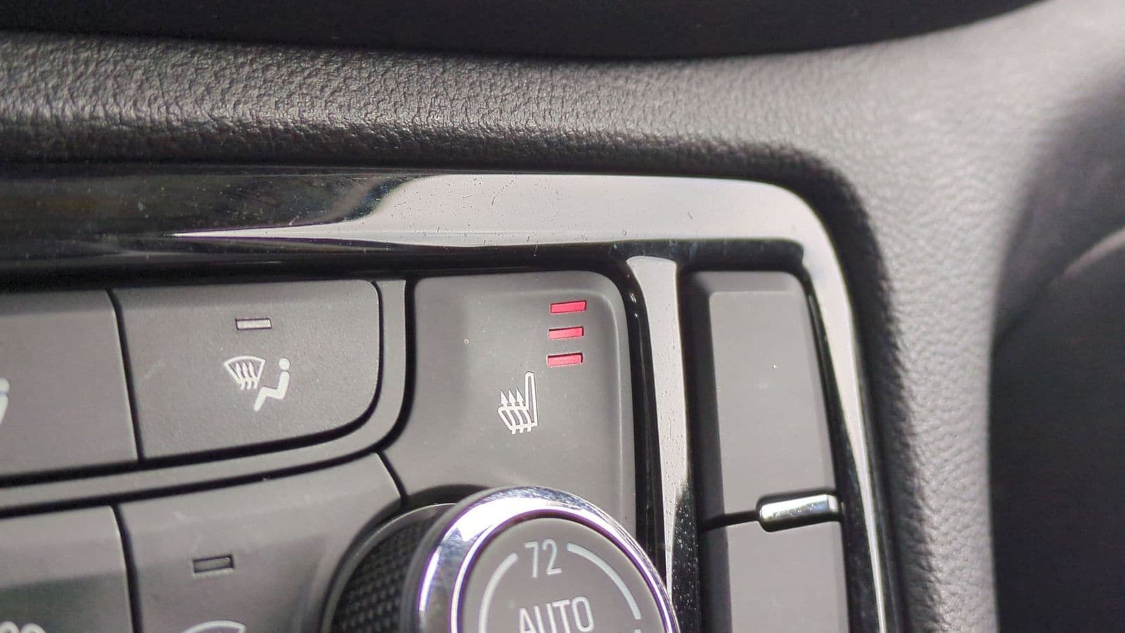 Thumbnail: 2017 Buick Encore - 35