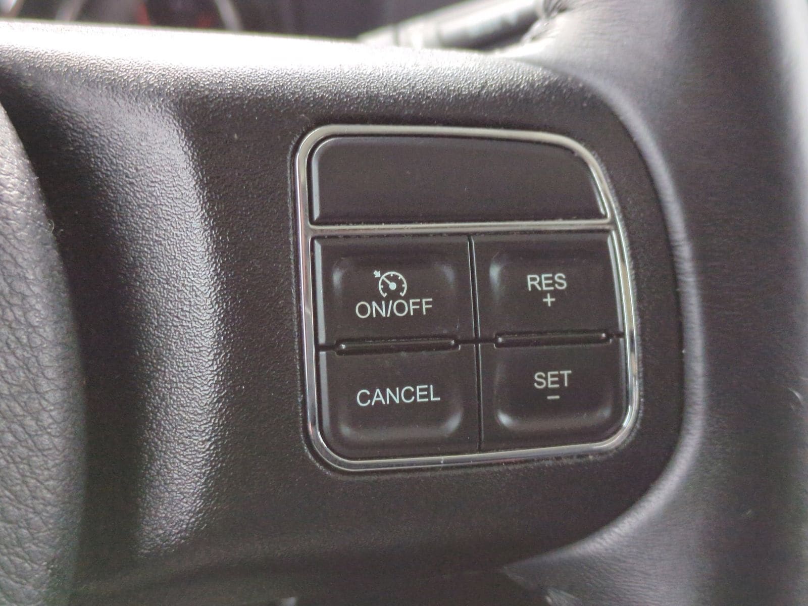 Thumbnail: 2017 Jeep Wrangler - 30